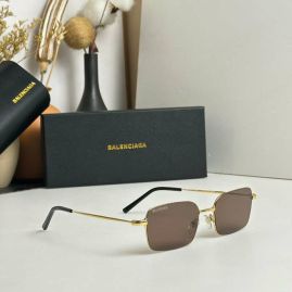 Picture of Balenciga Sunglasses _SKUfw54058715fw